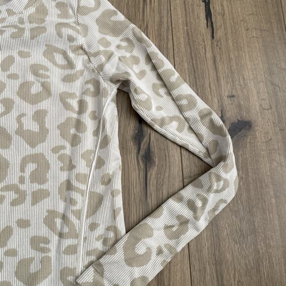 Sweaty Betty White Cream Glisten Seamless Long Sleeve Top Size UK XS US 4 - Picture 14 of 16